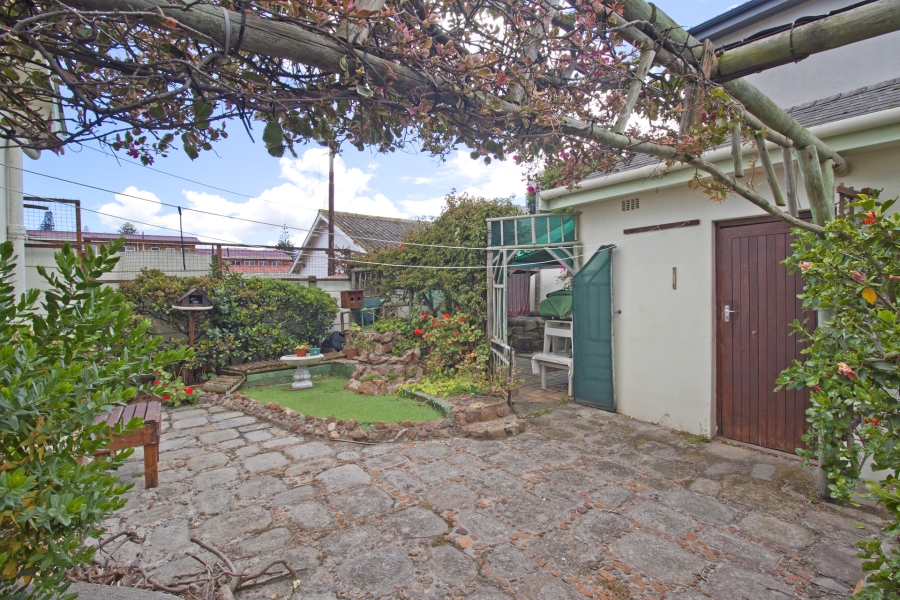 3 Bedroom Property for Sale in Fish Hoek Western Cape